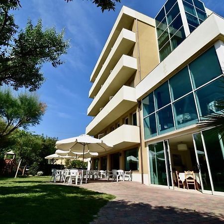 Hotel Astor B&B Lido di Classe Exterior foto