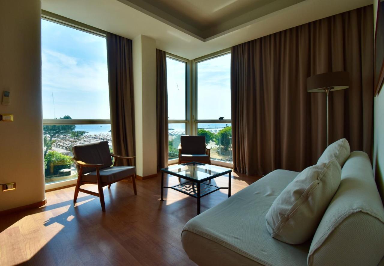 Hotel Astor B&B Lido di Classe Exterior foto