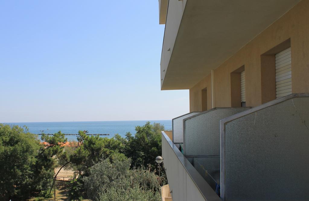 Hotel Astor B&B Lido di Classe Exterior foto