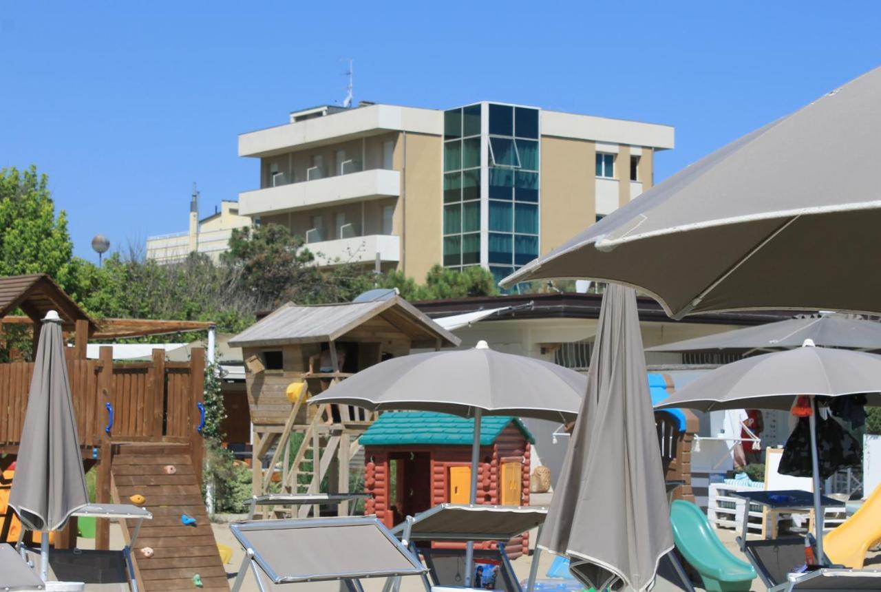 Hotel Astor B&B Lido di Classe Exterior foto